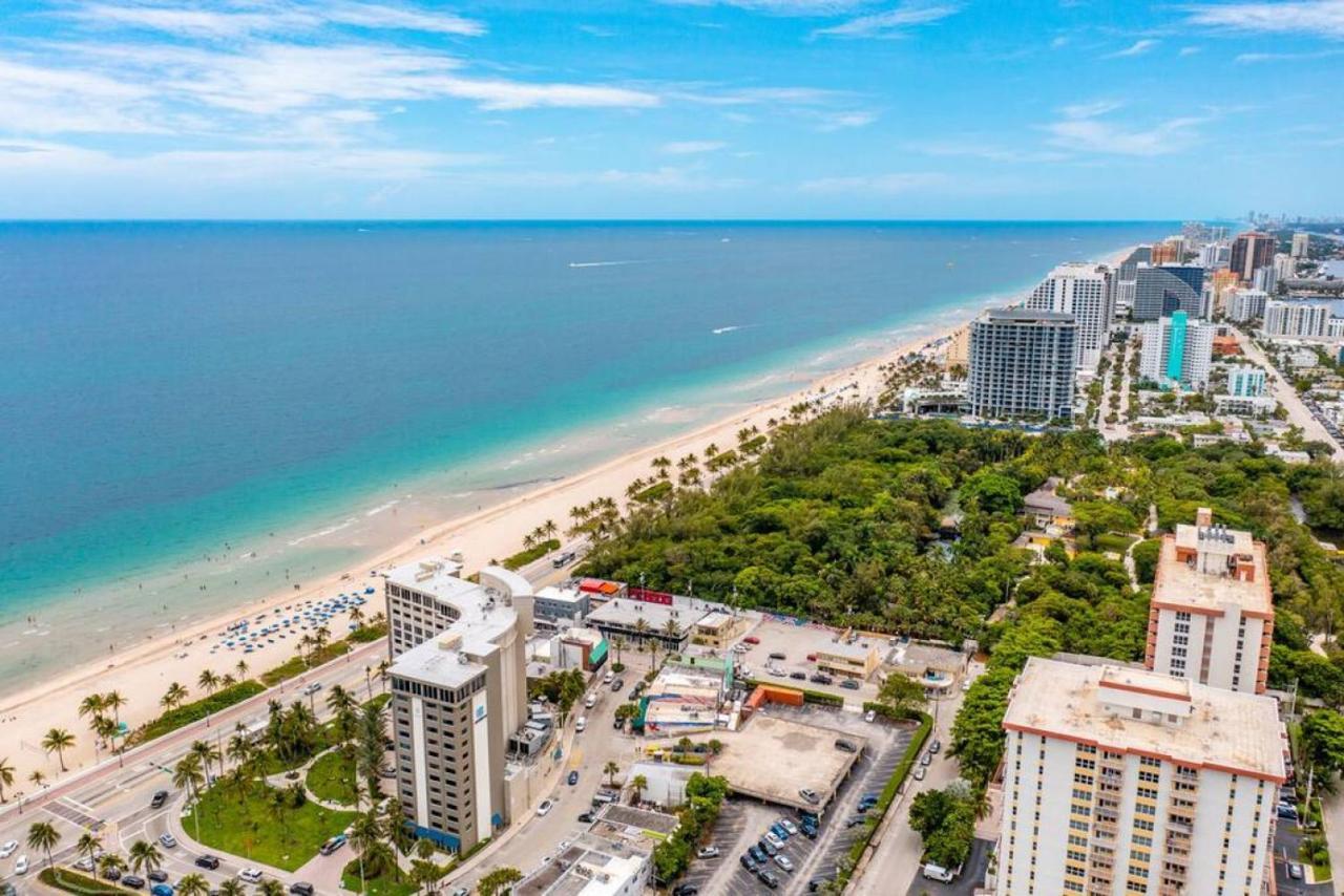 The Purple Pelican Beachfront With Ocean Balcony Unit 1 Fort Lauderdale Exterior foto