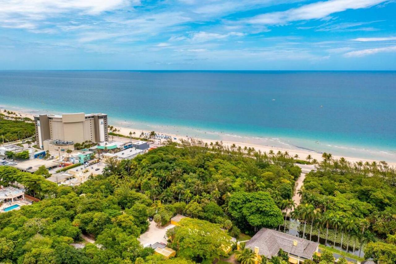 The Purple Pelican Beachfront With Ocean Balcony Unit 1 Fort Lauderdale Exterior foto